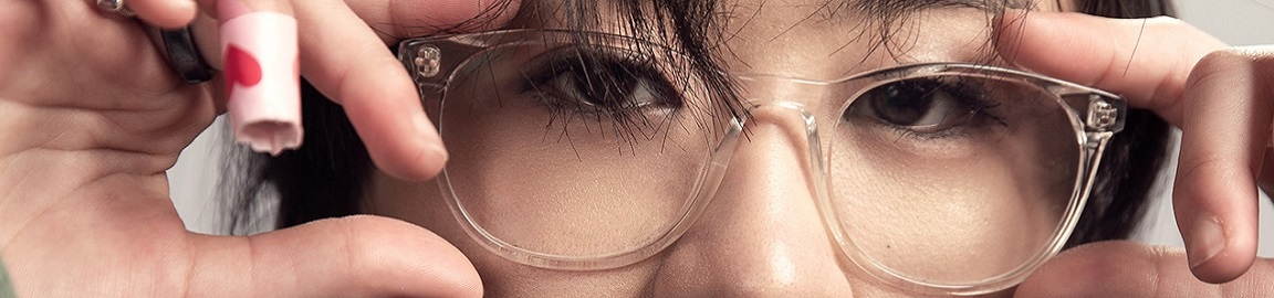 female student's eyes