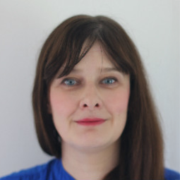 Dr Vikki Edmondson