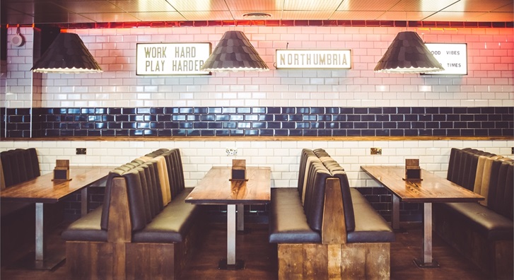 resaurant view of booth seating area