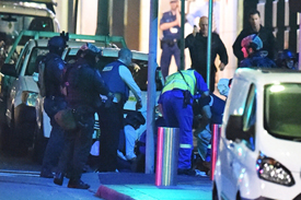 Australia Siege - Web