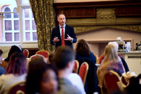 Fullbright Forum - Web