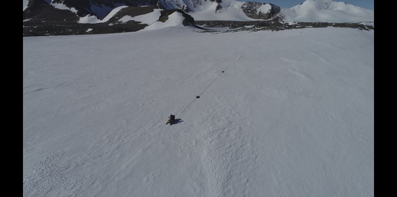 Ice penetrating radar survey to locate and examine subglacial lakes Ice penetrating radar survey to locate and examine subglacial lakes