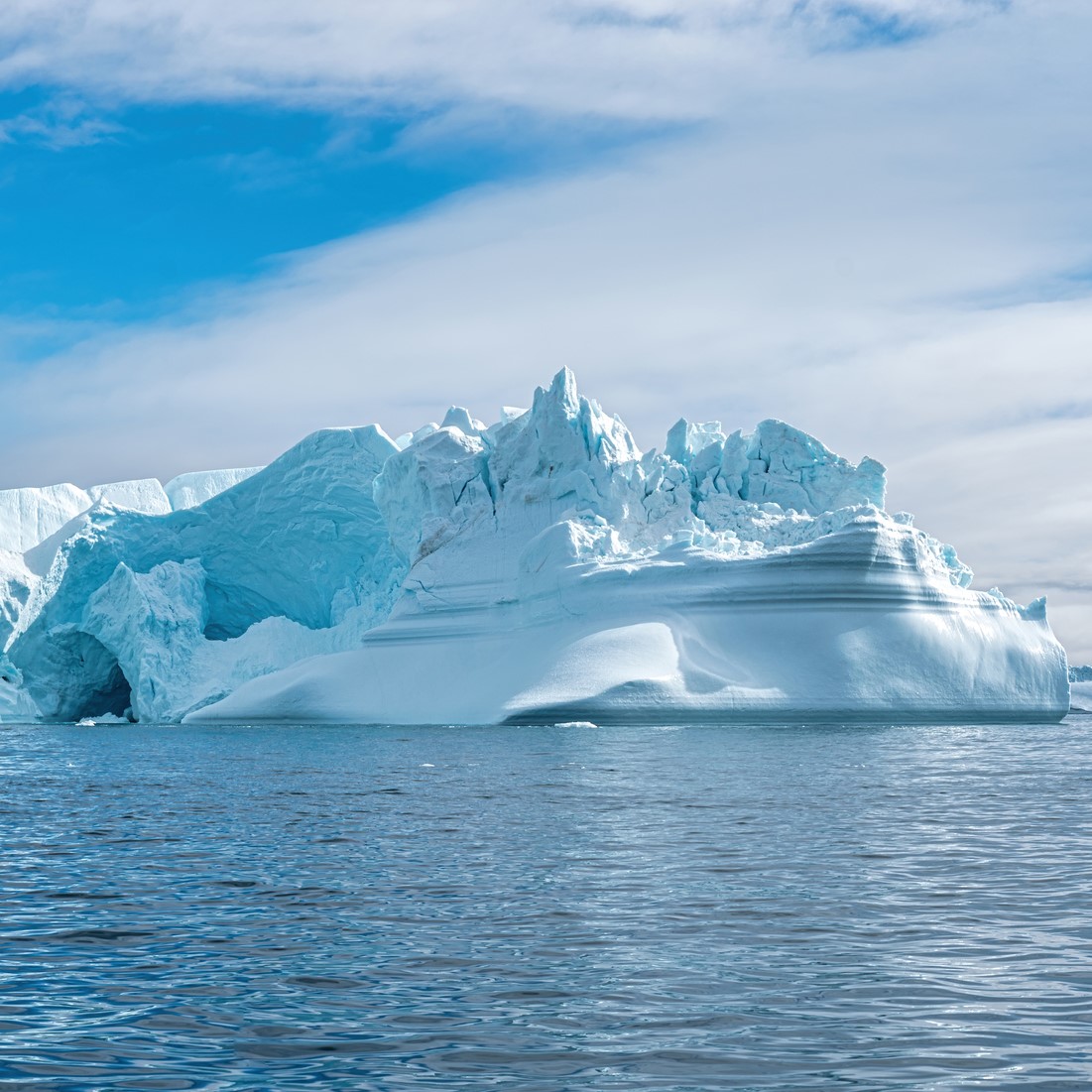 AI can map giant icebergs from satellite images 10,000 times faster than humans