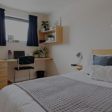 Image: interior of a Trinity Square bedroom.