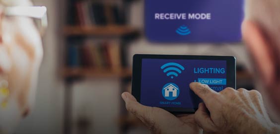 a hand holding a cell phone